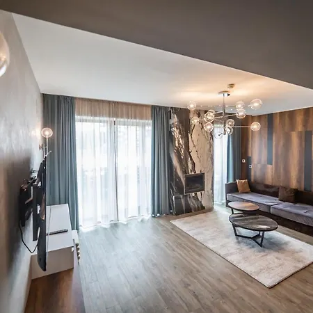 Silver Mountain Deluxe B10 Apartment *